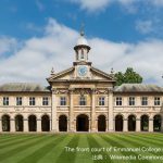 Emmanuel_College_Front_Court,_Cambridge,_UK_-_Diliff